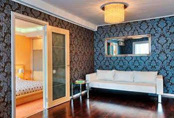 Uavoyage Business Apartments Kiev Buitenkant foto